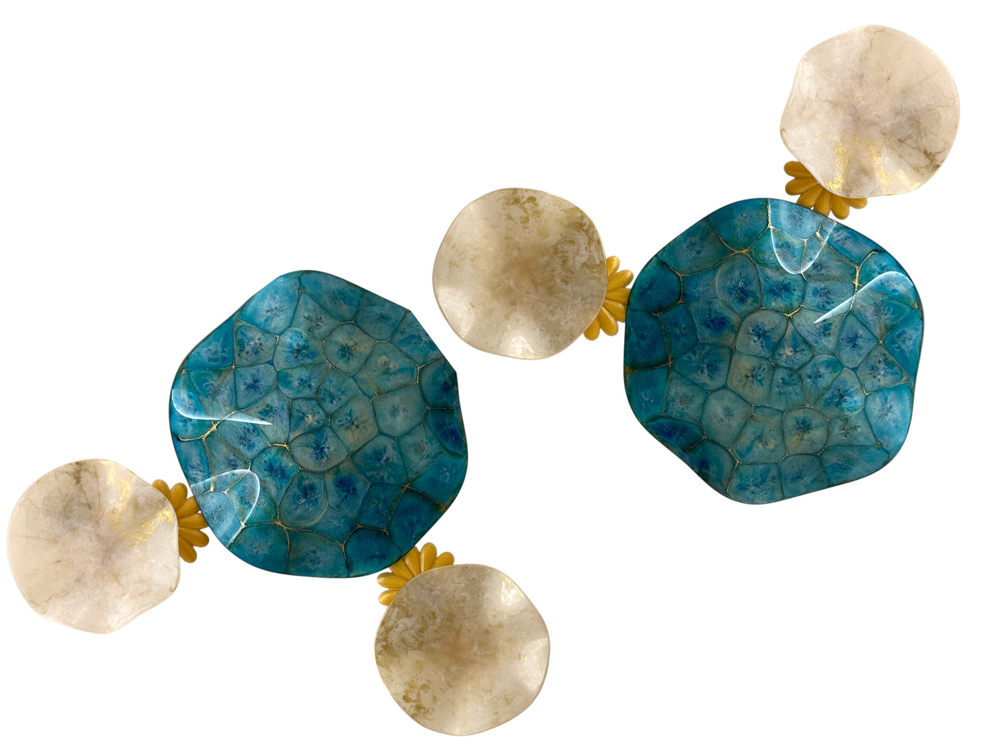 Water Walls H20 are sculptural wall art modules 39”x39”