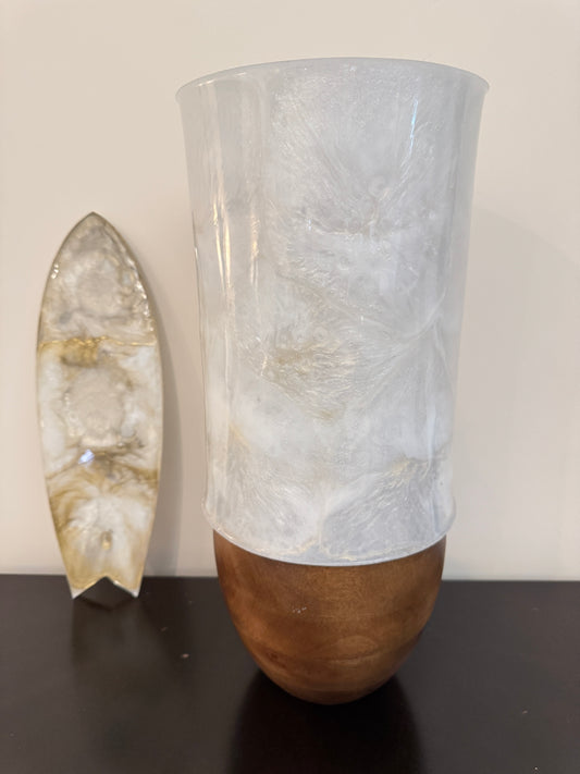 Sculptural Hawaiian Light